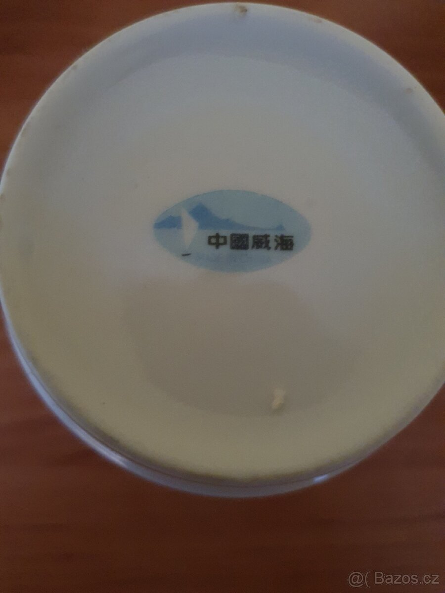 Porcelánové hrnky z období ČSSR - 4