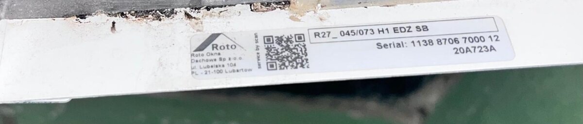 Střešní výlez ROTO R-27 045/073 EDZSB - 4