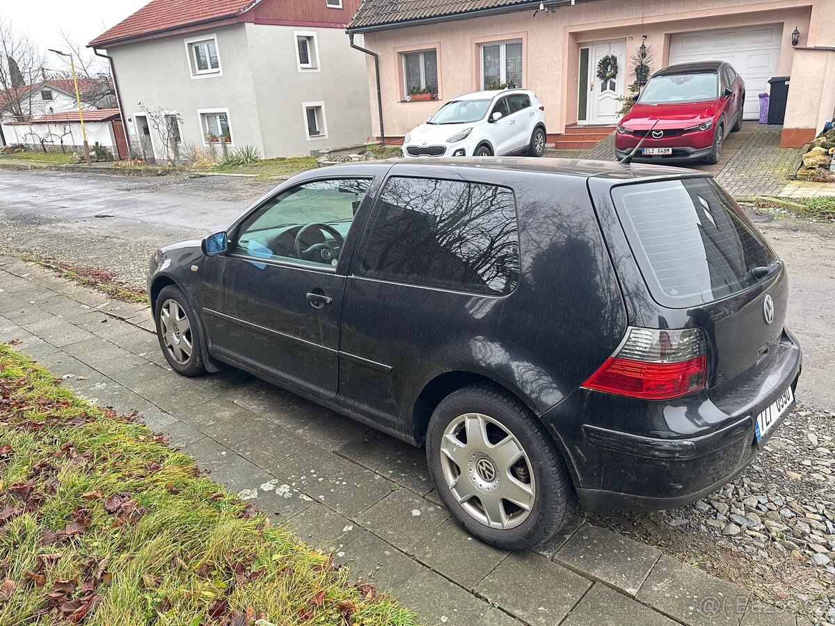VW Golf 4 1.9 tdi - 4