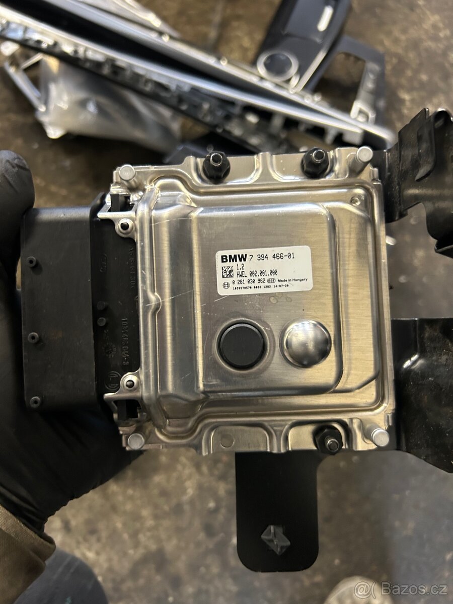 Jednotky BMW f10 / f11 - 4