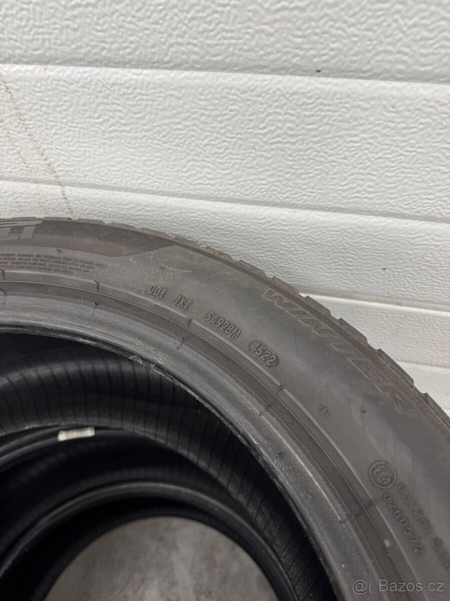 255/45/19 R19 zimni pneu Pirelli - 4