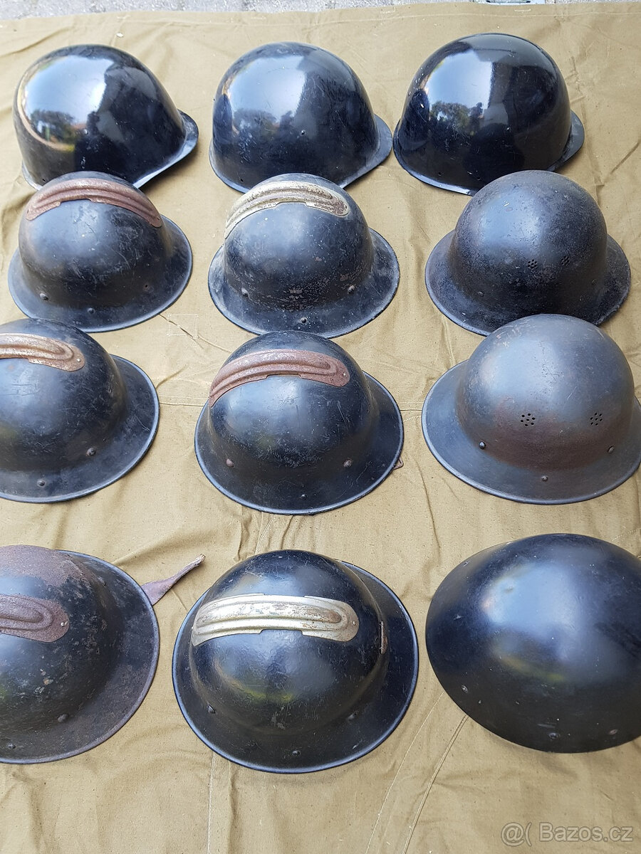 Staré hasičské přilby - 4