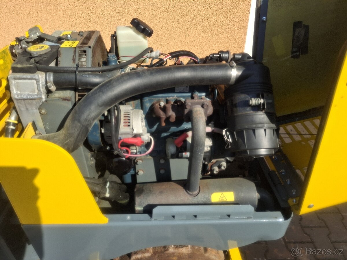 Vibrační válec Wacker Neuson RTSC3 ježkový - 4