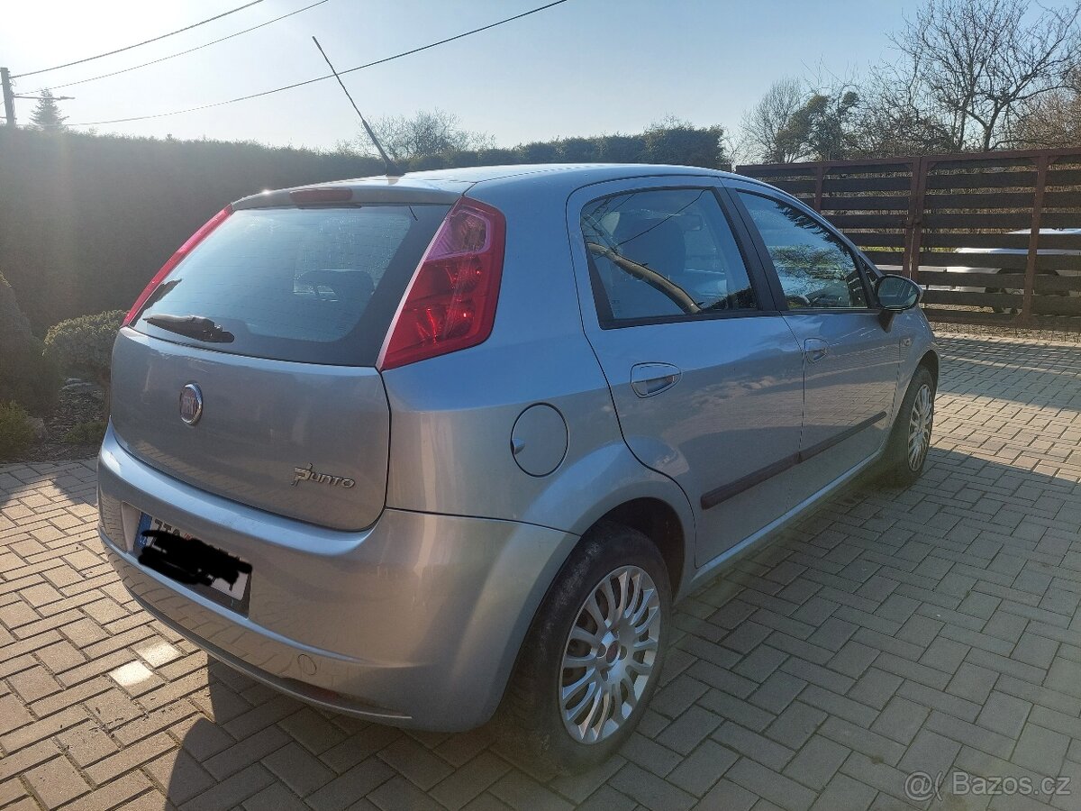 Fiat Grande Punto - 4