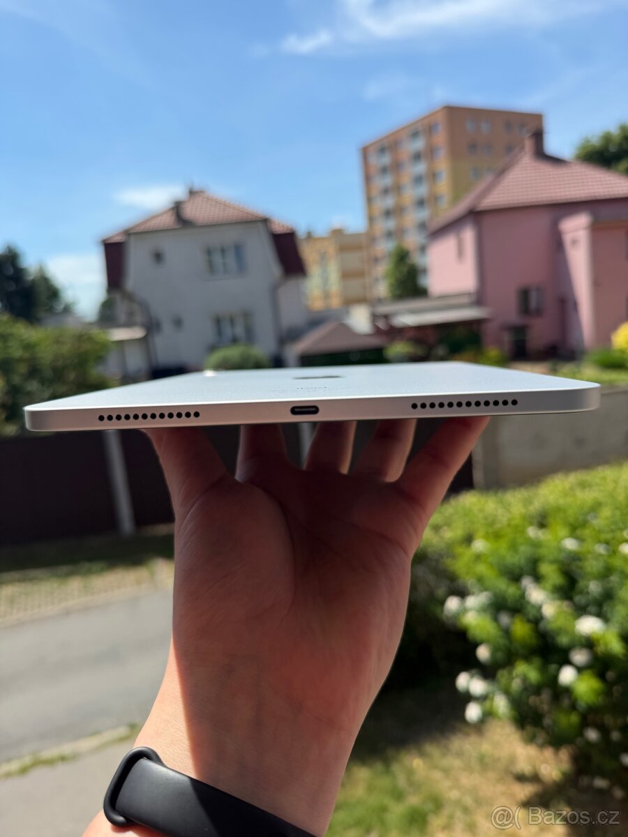 📱 Apple iPad 10. generace 64GB Wi-Fi - 4
