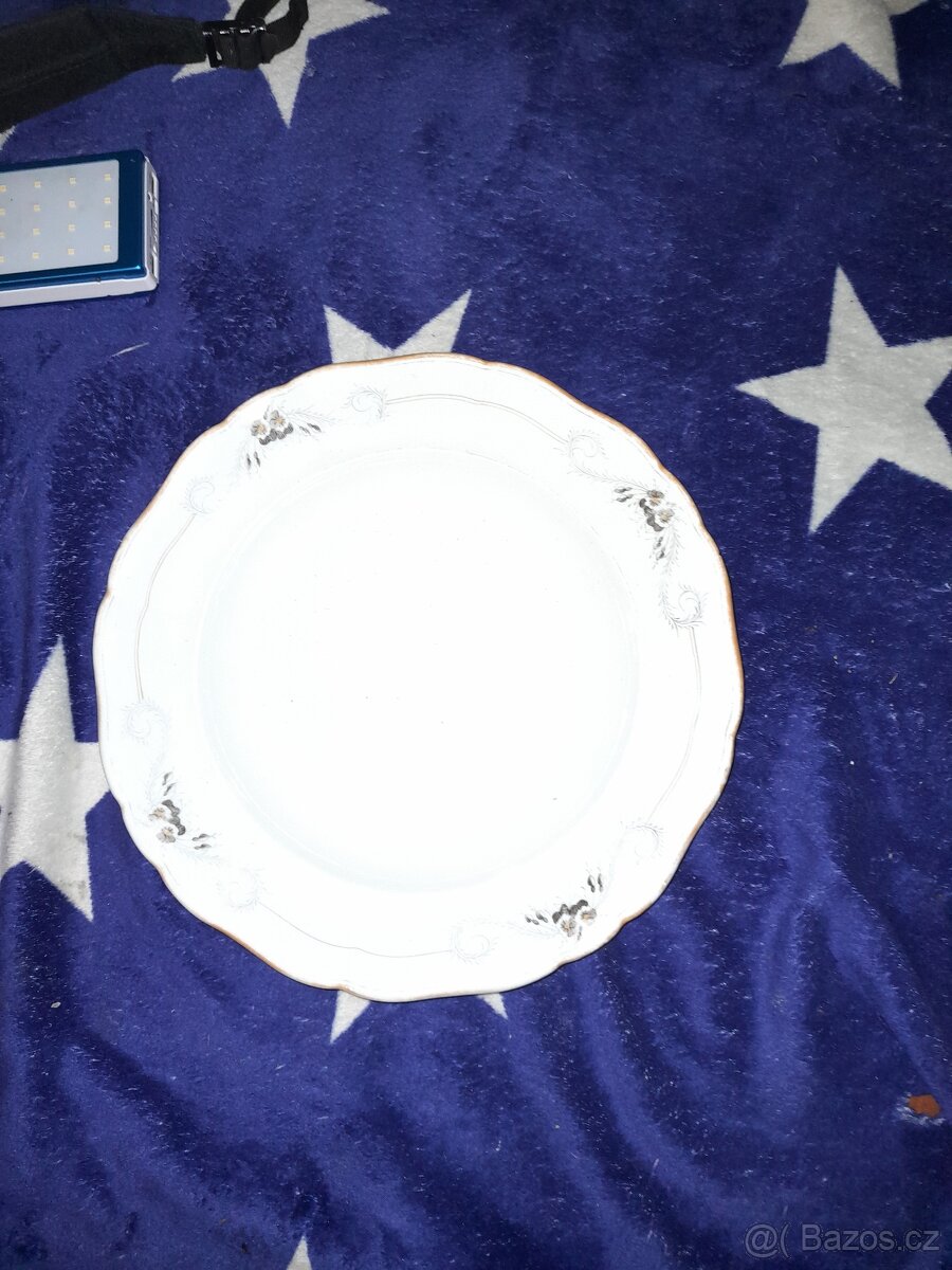 Porcelánový talíř - 4