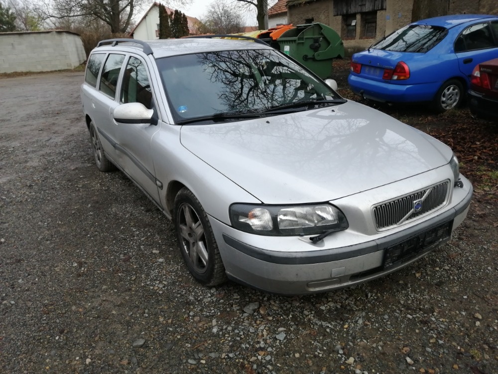Volvo V70,00-07,motor D5 - 4