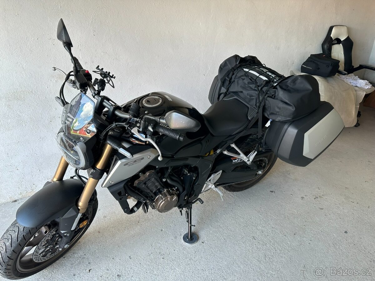 Honda CB650R - 4