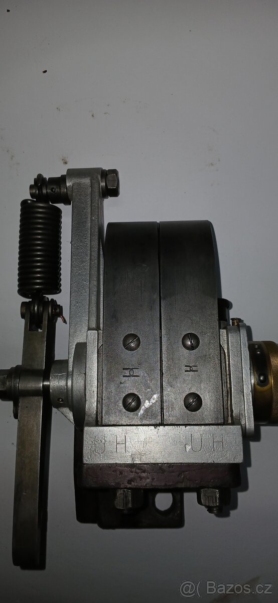 Magneto UH na stabilní motor - 4