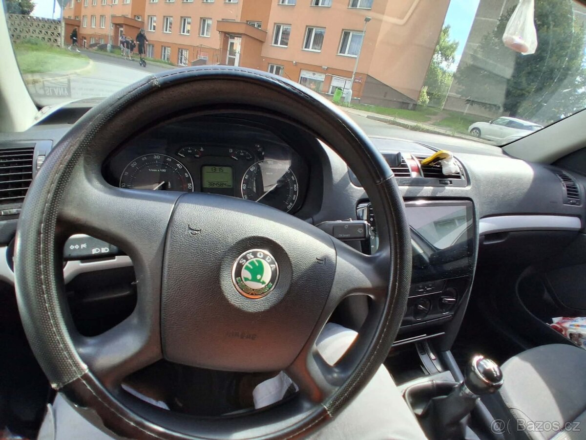 Škoda octavia II 1.9tdi 77kw - 4