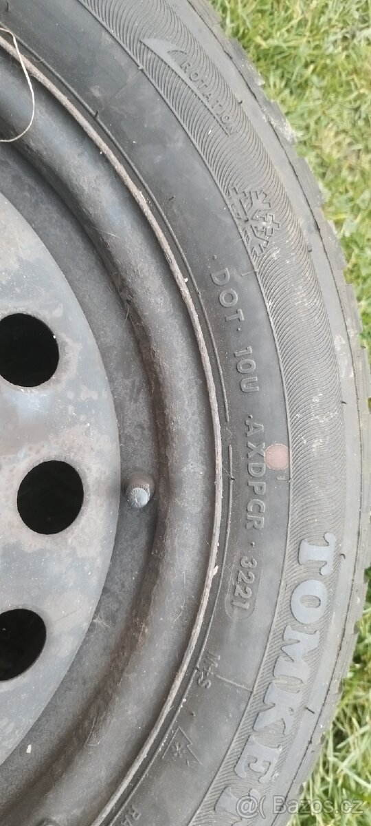 Prodám kola na Ford Fusion zimní - 4