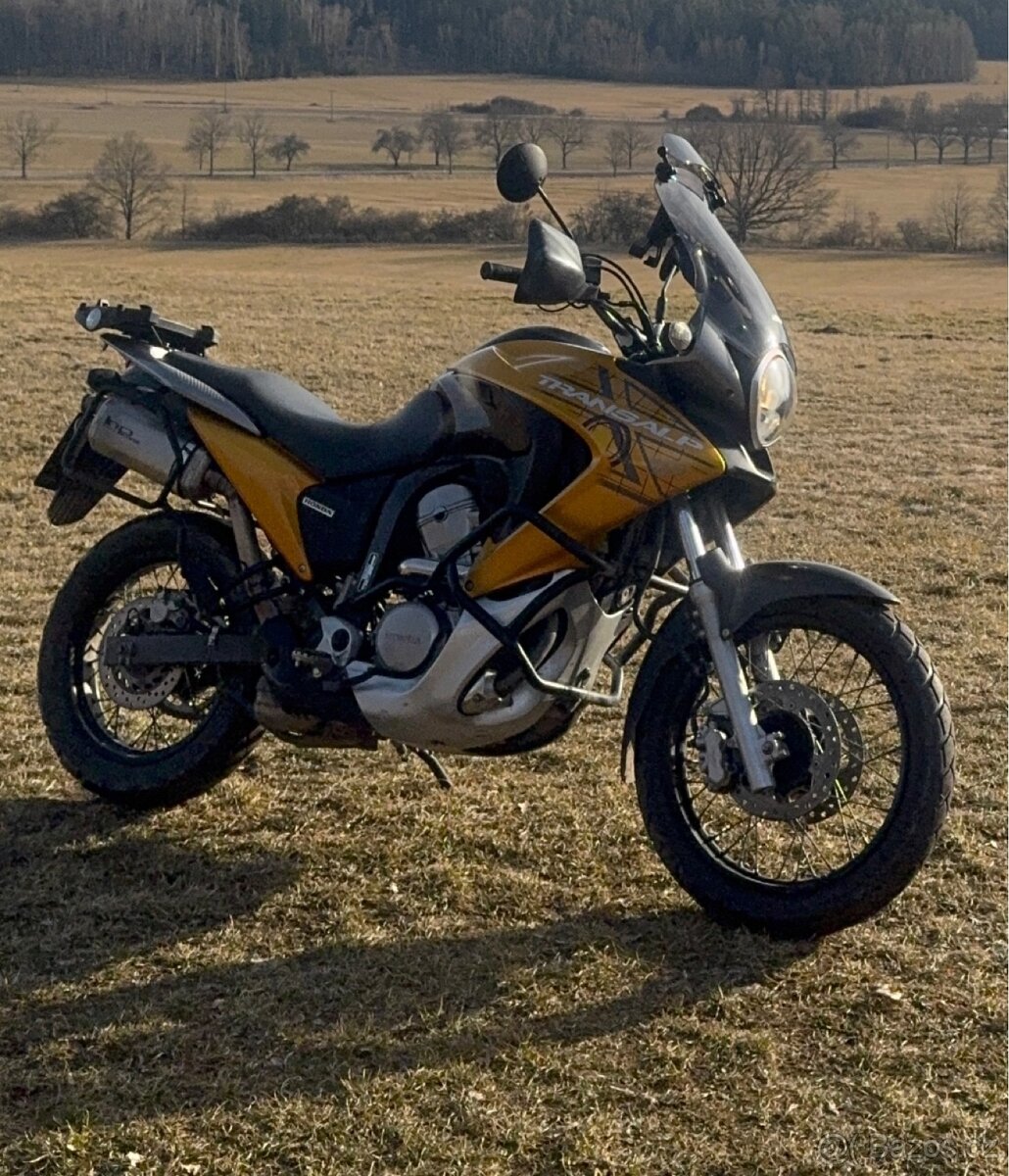 Honda Transalp 700 - ABS, PNEU, BATERIE, OLEJ a STK - 4