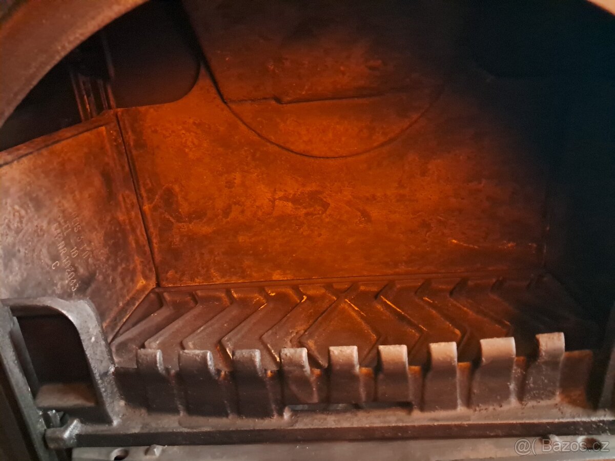 Jotul F3 TD litinová kamna 9 kw - 4