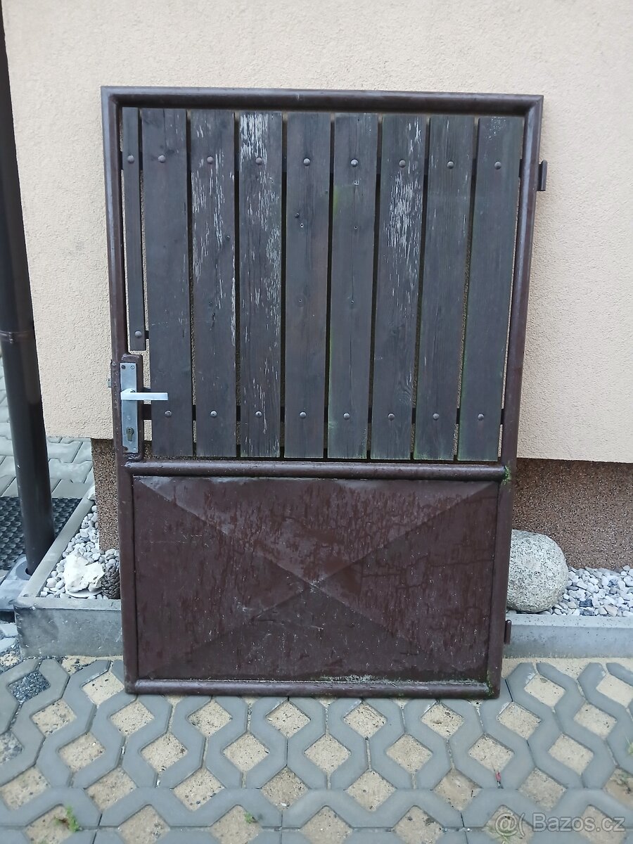 Dvoukřídlá vrata + vrátka - 4