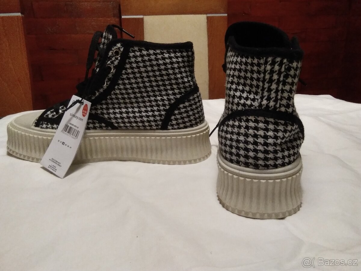 nove damske boty SINSAY - 4