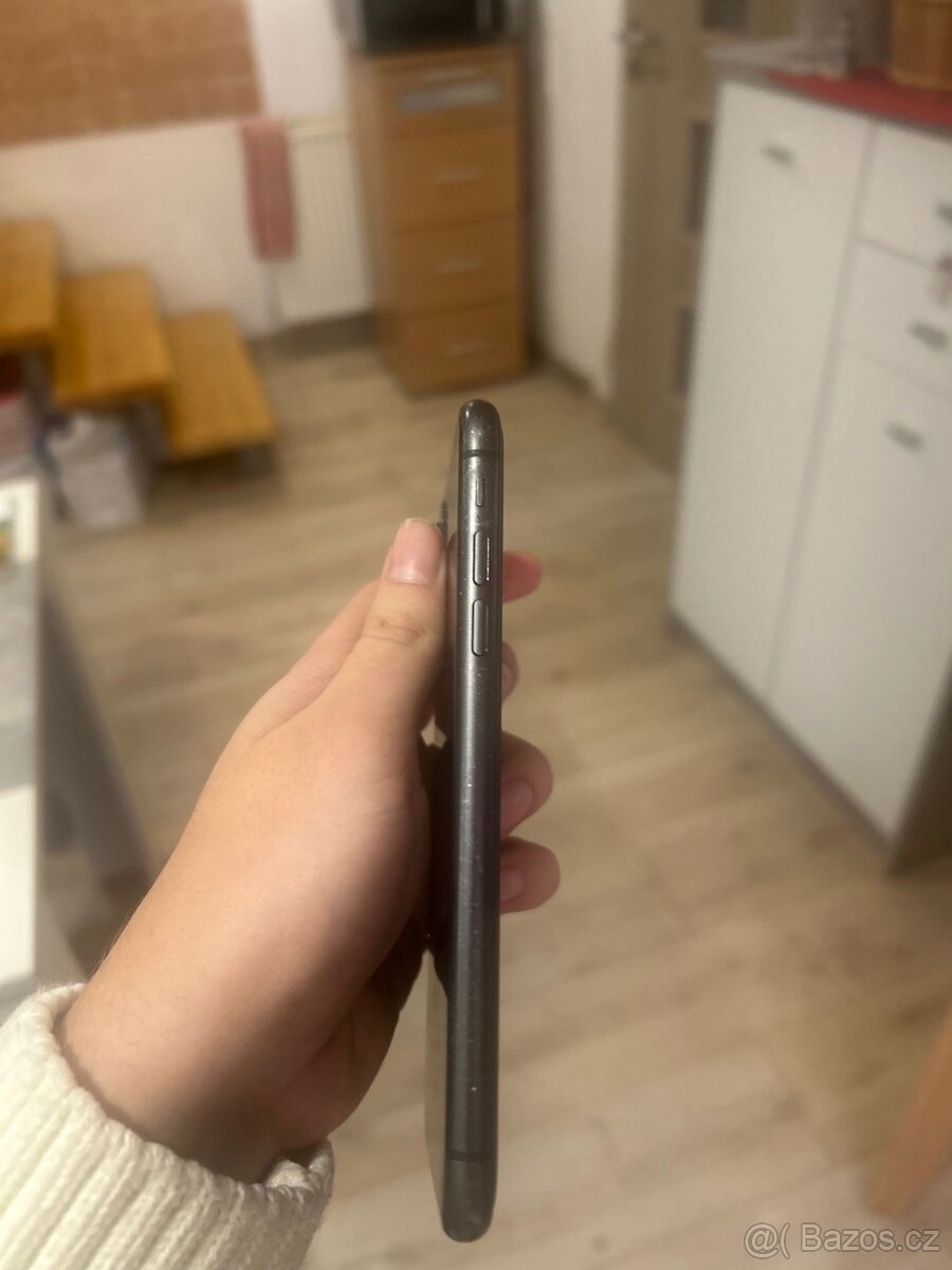 iPhone 11 64gb - 4