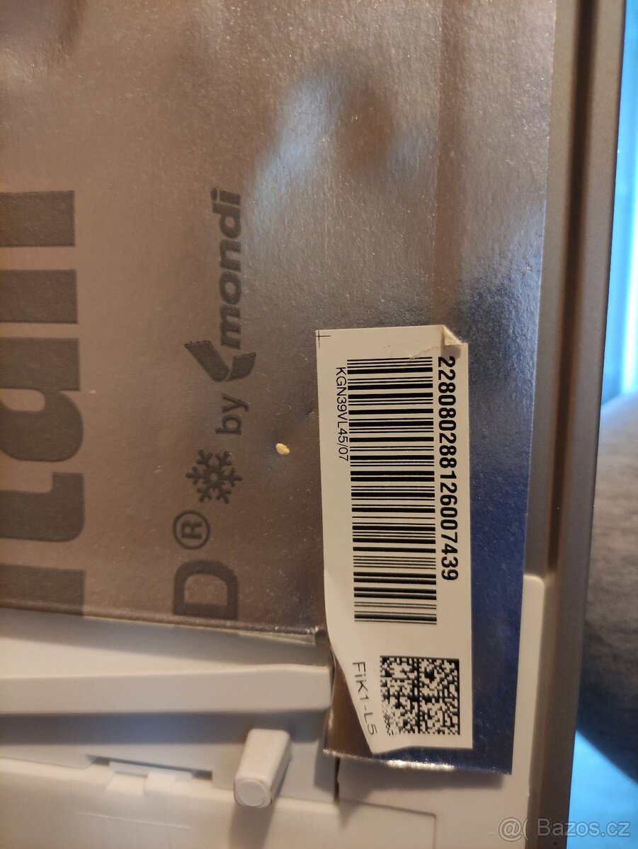 Prodám lednici Bosch - 4