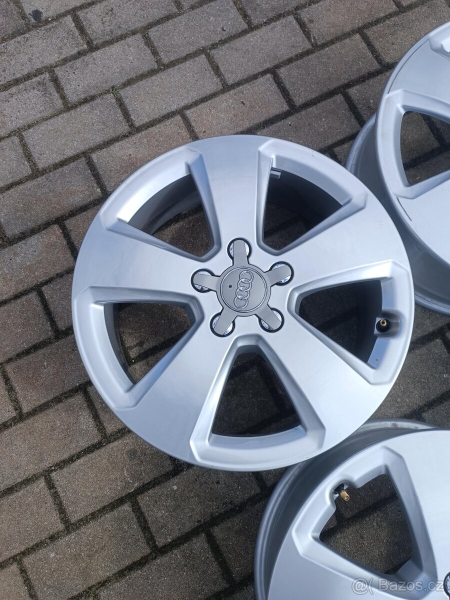 234. Originál Alu kola Audi R17 - 4