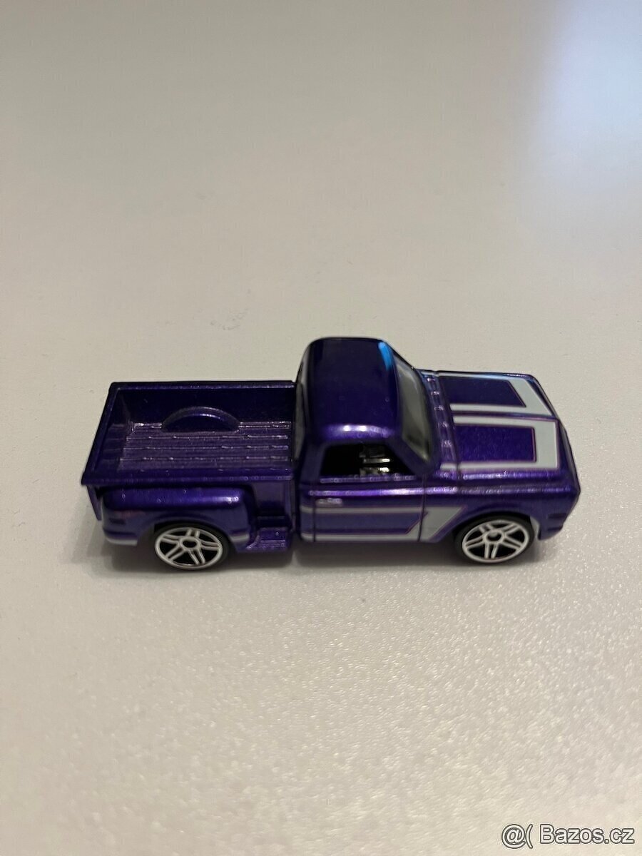 Hotwheels Custom '69 Chevy - 4