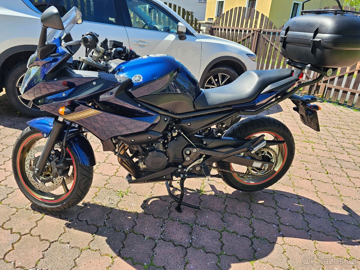 Yamaha Diversion XJ6 - 4