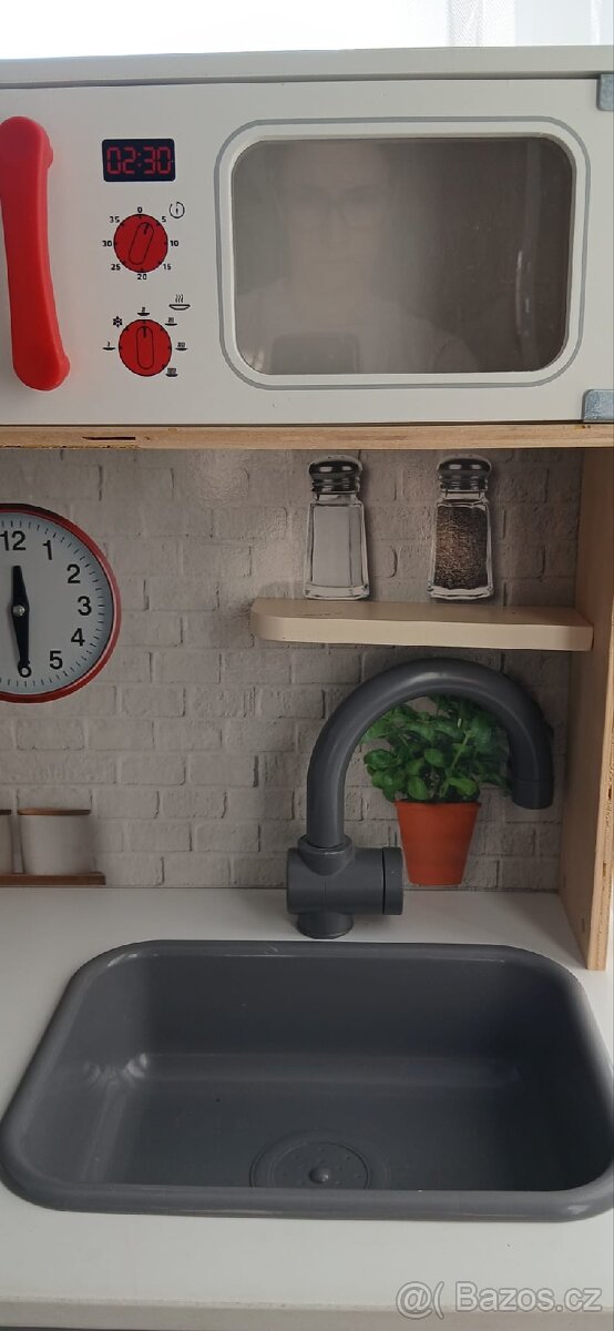 Dětská dřevěná kuchyňka s příslušenstvím - 4