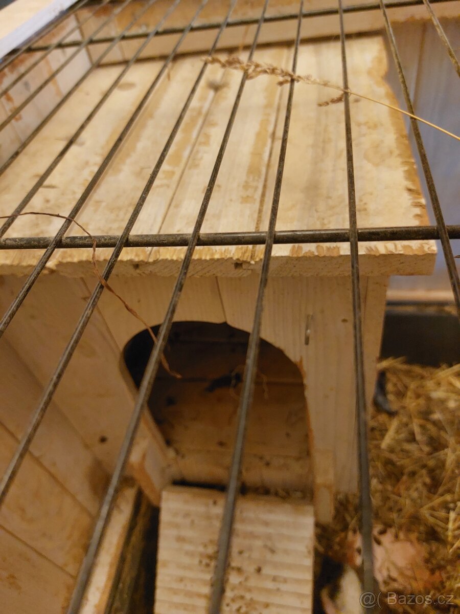 Velká dřevěná dvoupatrová klec - 4