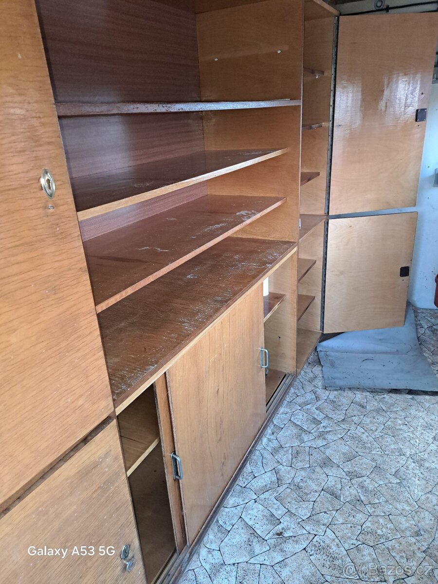 Retro stánek PNS - 4