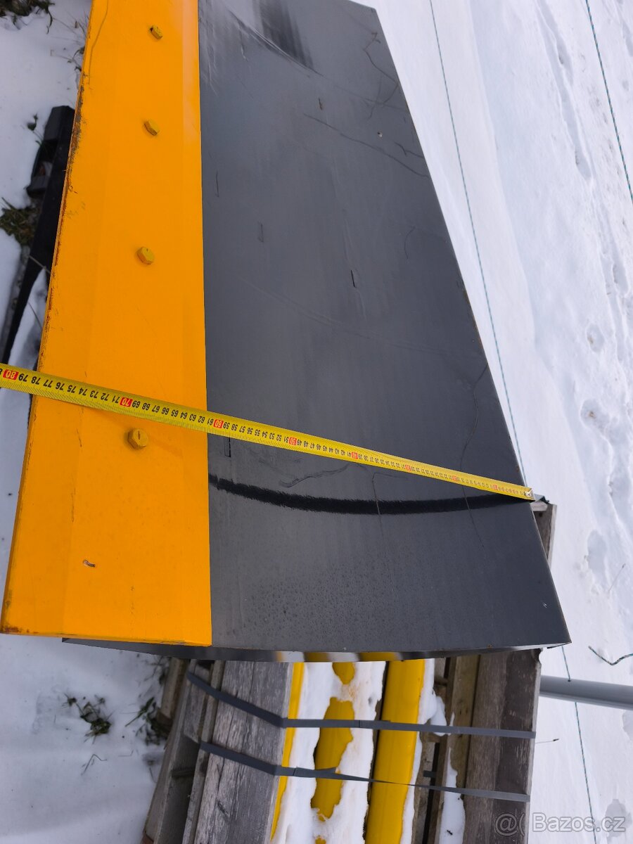 Radlice na smykový nakladač hydraulická - 4