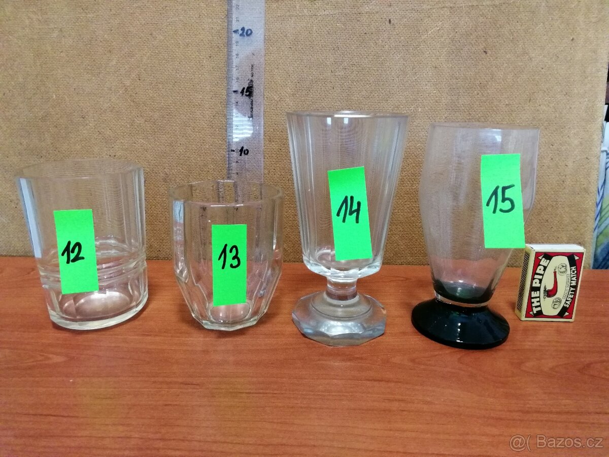 PRODÁM JEDNOTLIVÉ STARÉ SKLENIČKY - 4