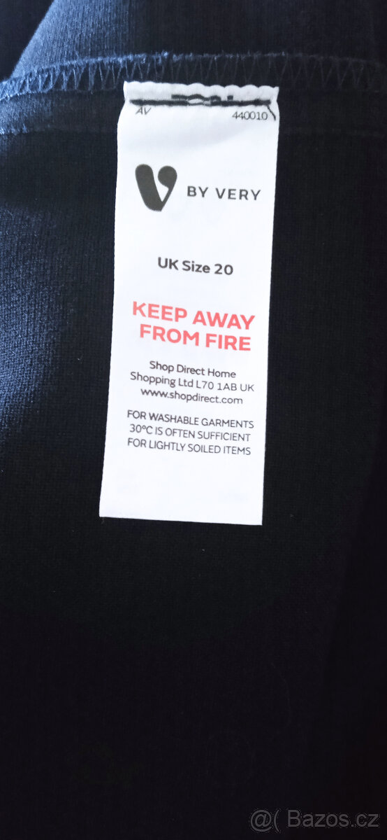 Pouzdrové šaty černé - 4