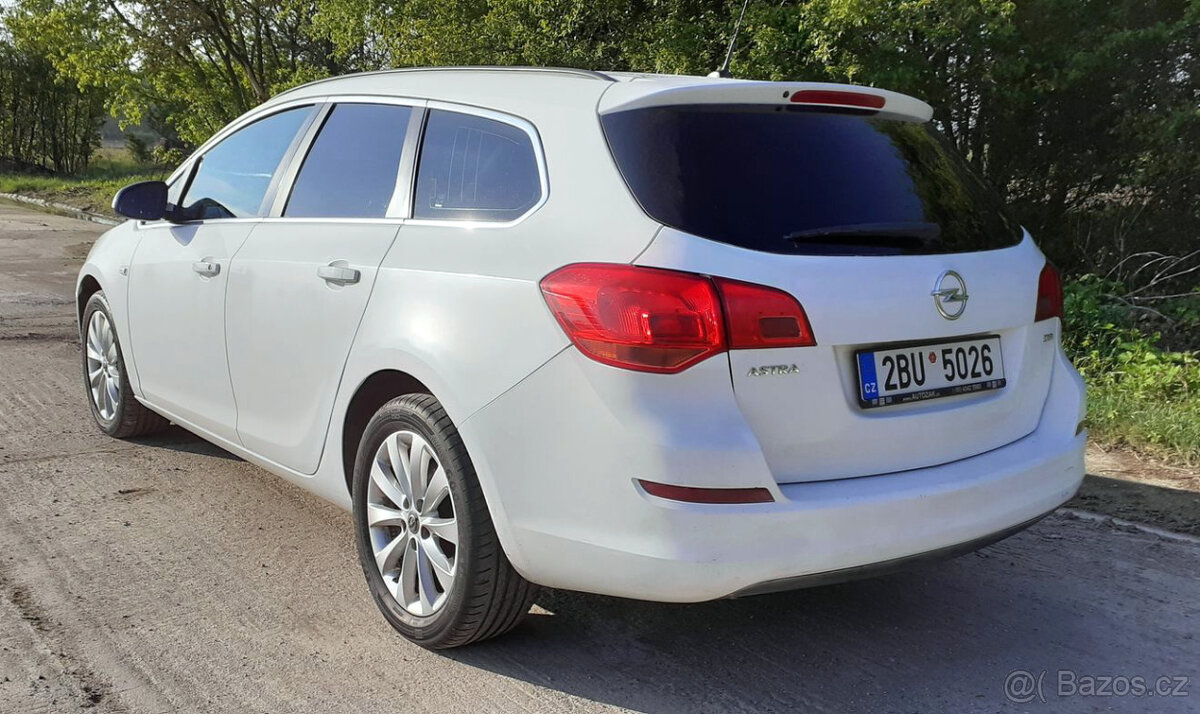 Opel Astra combi 1.7 CDTi - 4