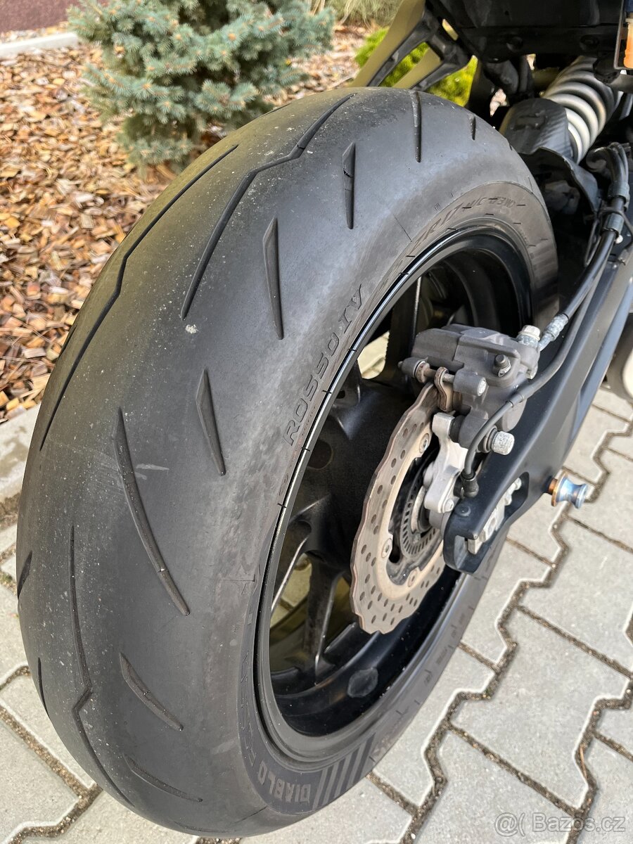 Yamaha MT 07 Tracer 700 - 4