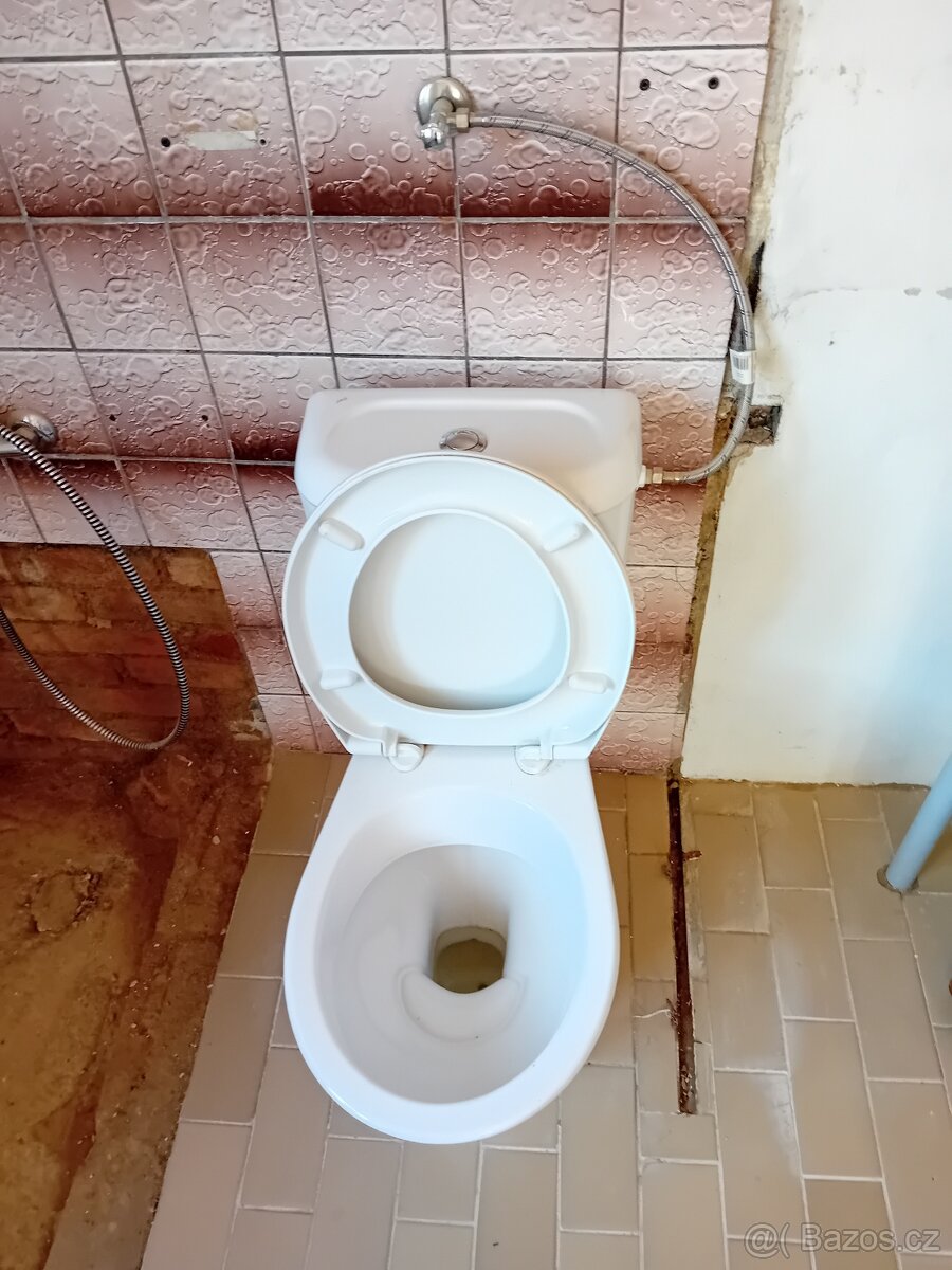 WC / záchodová mísa - 4