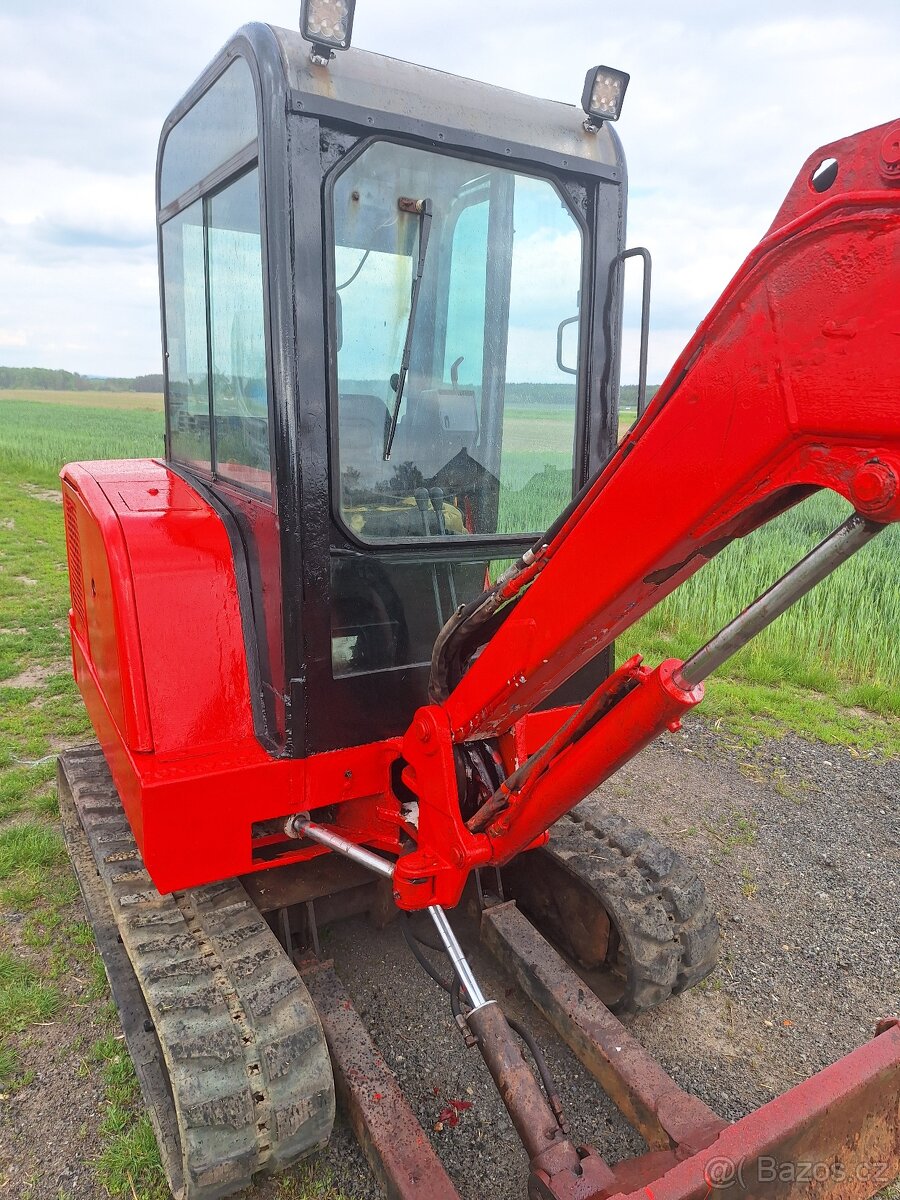 Minibagr Bobcat X 325 nebo vymena - 4