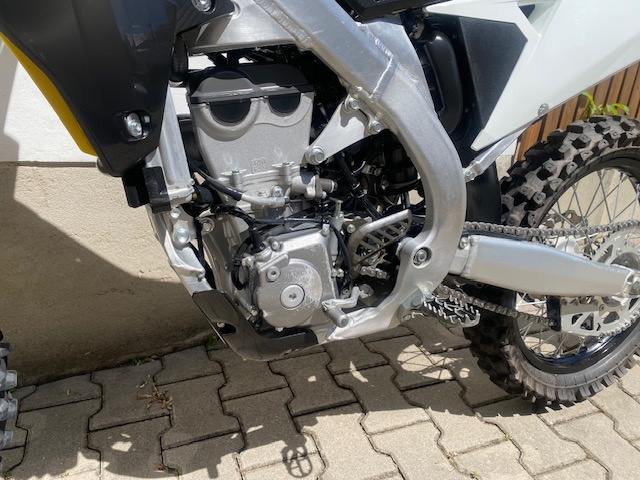 SUZUKI RMZ 450 - 4