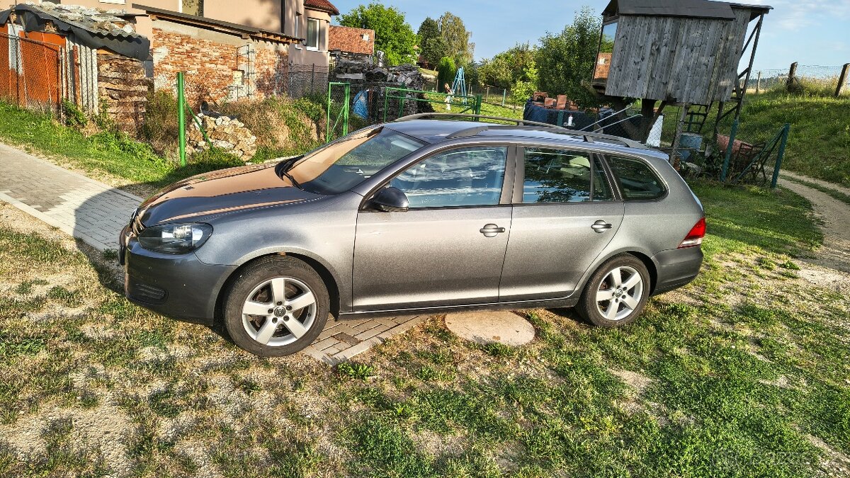 Prodám Golf 1.6TDI 77kw 122000km - 4