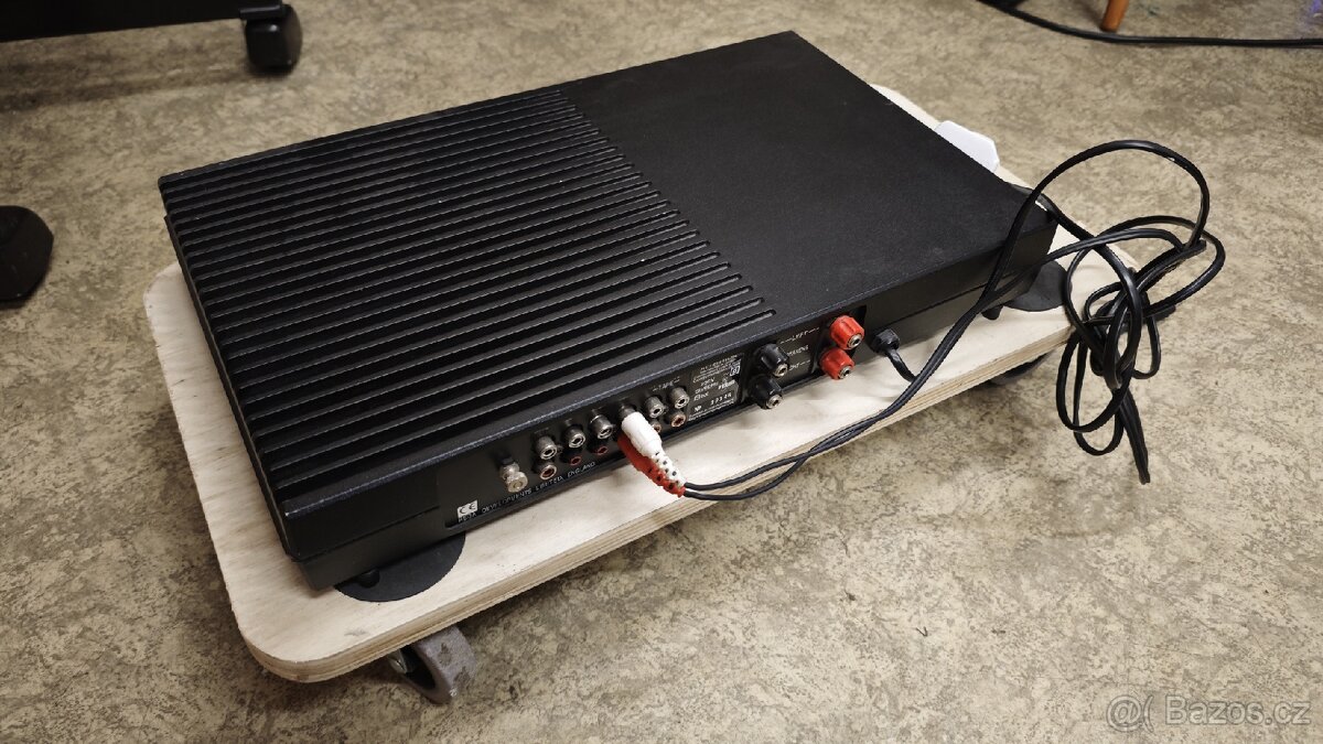 Britský hifi zesilovač Rega elex - 4