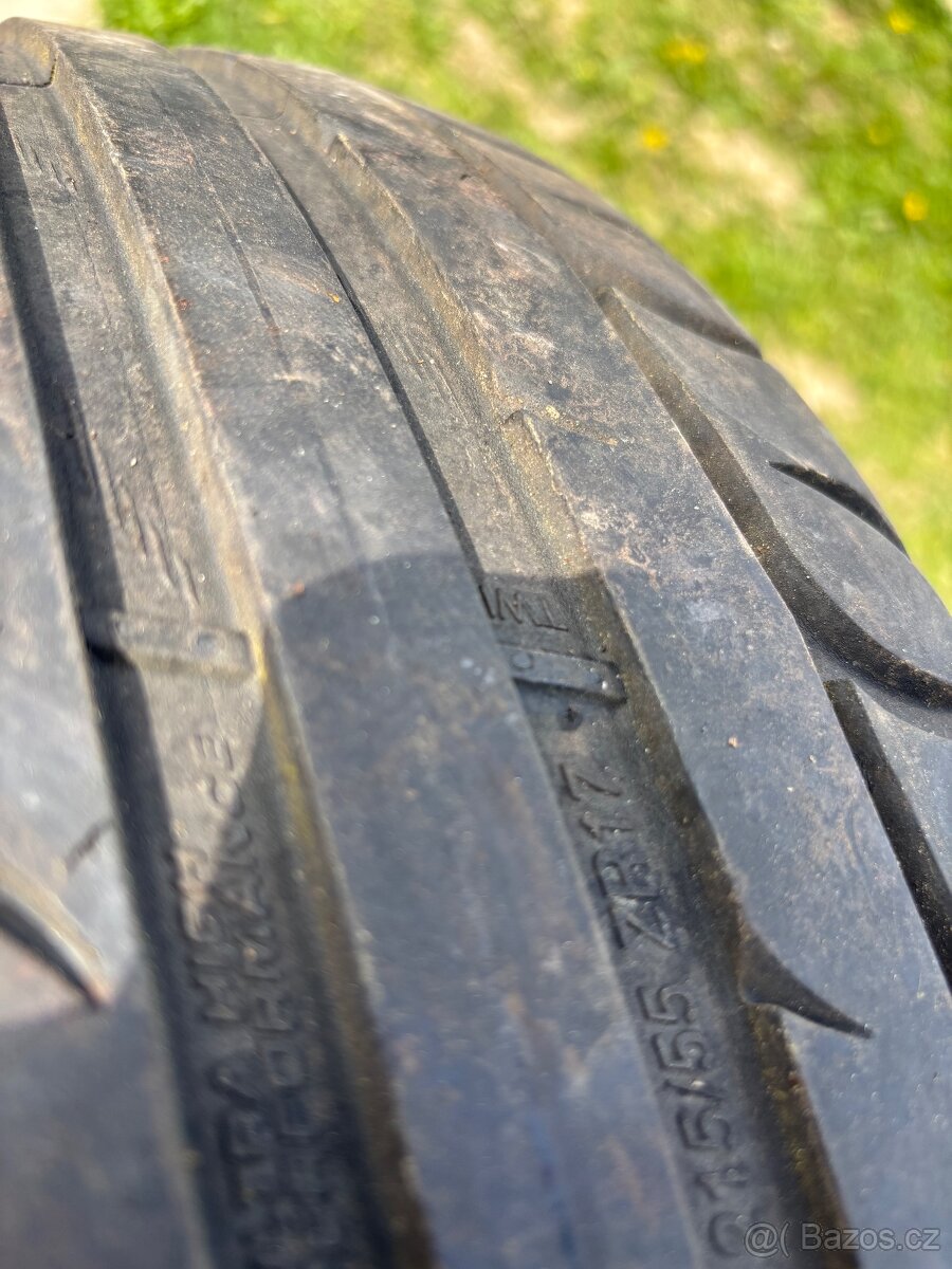 Pneumatiky 215/55 R17 - 4