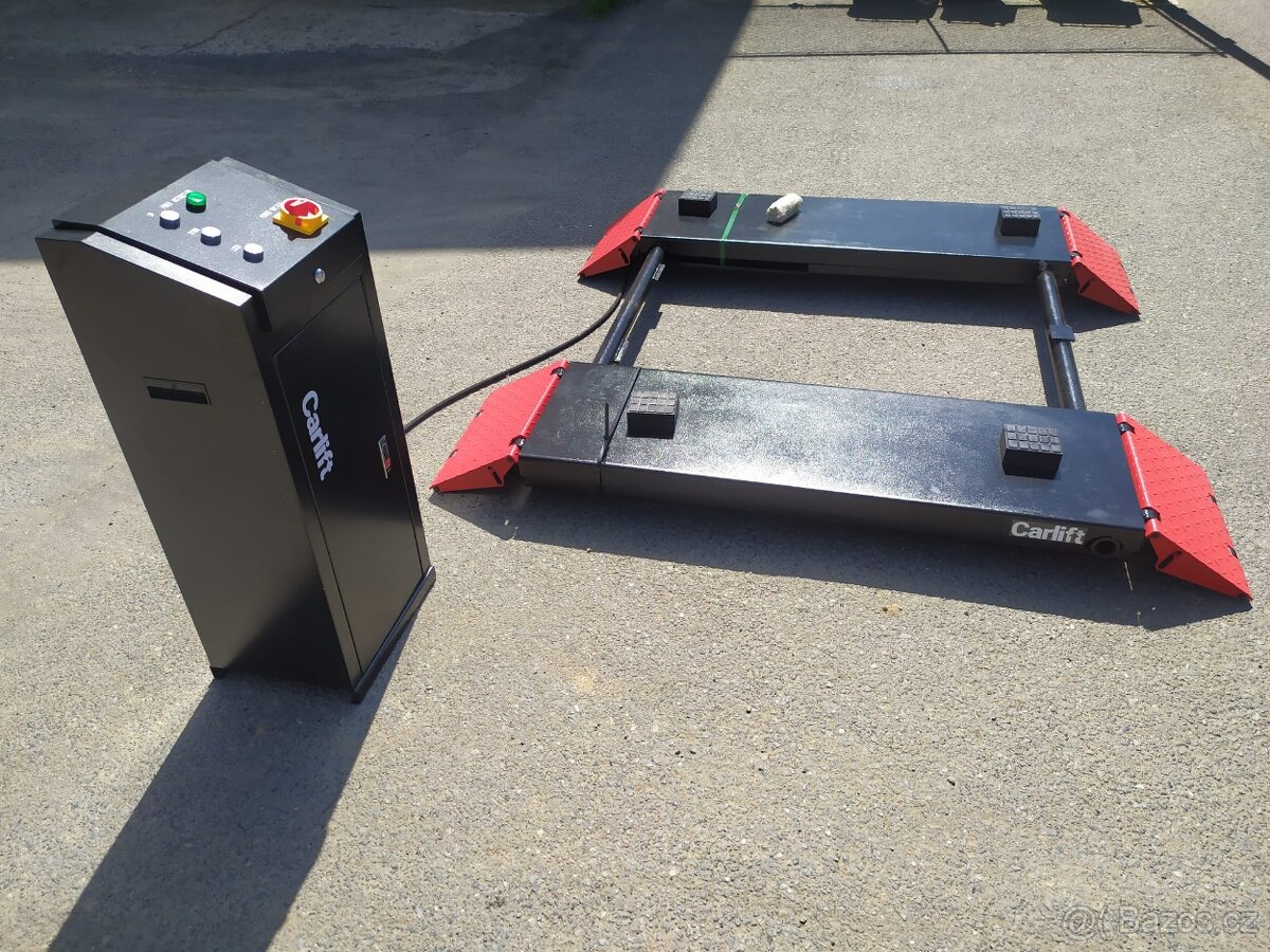 NŮŽKOVÝ ZVEDÁK CARLIFT CR3000 - 4
