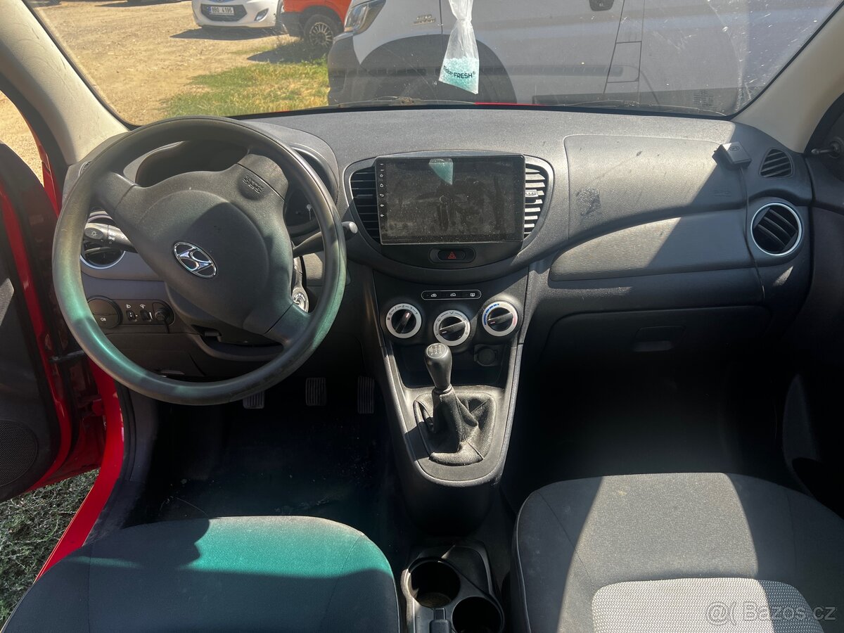 Hyundai i10 - 4