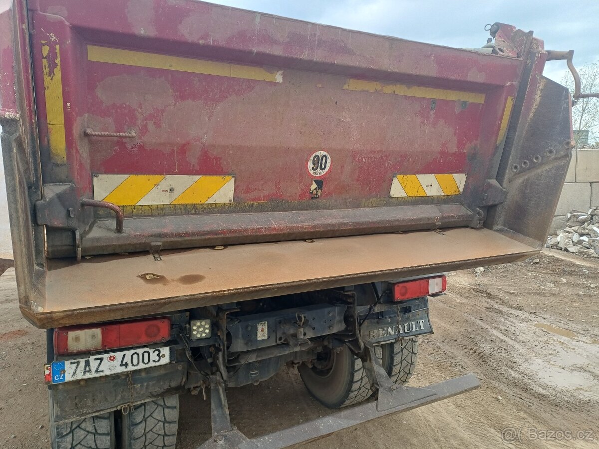 Renault Kerax 8x4 - 4