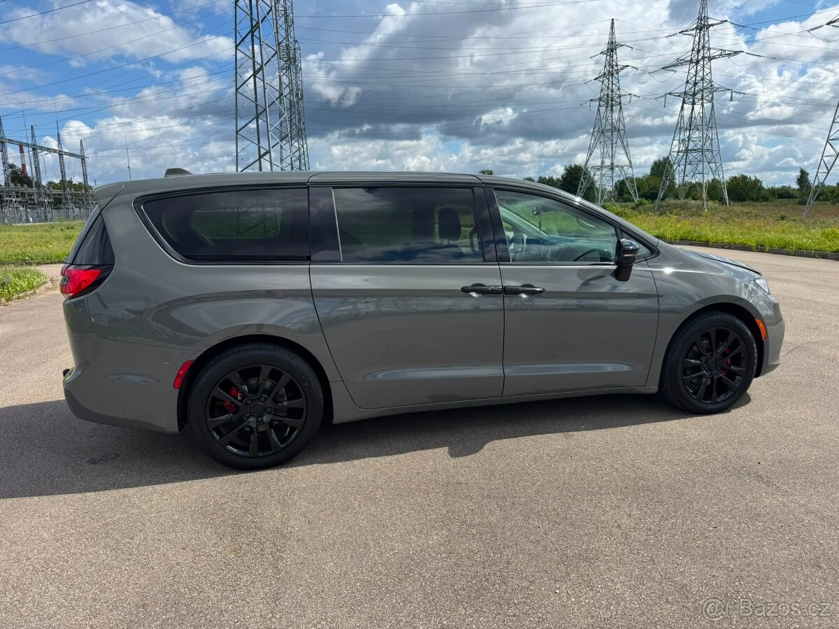 Chrysler Pacifica L Hybrid 3.6 V6 r.v.2022 - 4