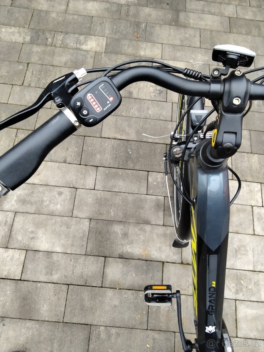 Dámské elektrokolo MTF jako nové (Mountfield). - 4