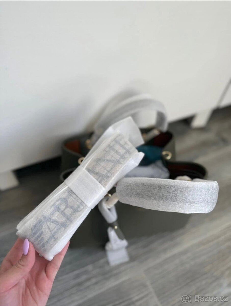 Nová khaki kabelka Emporio Armani - 4