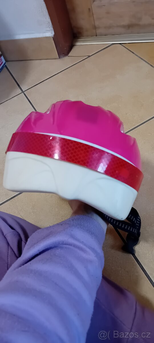 Helmy na kolo více druhů - 4