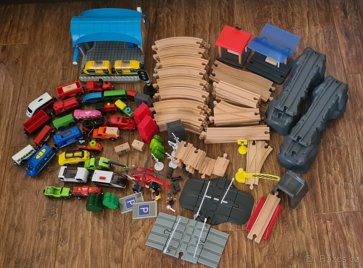 Dřevěné koleje, vláčky, stavby - 4