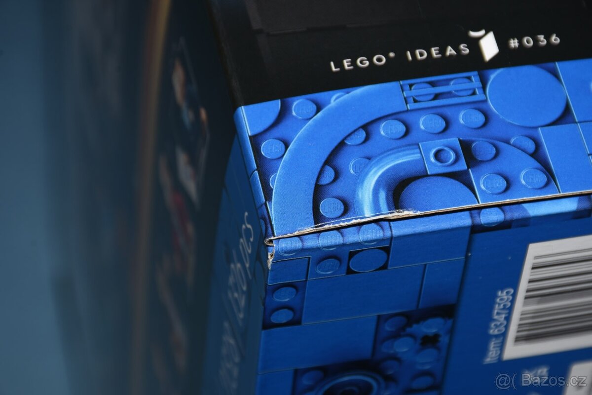 Lego 21328 - Seinfeld - 4