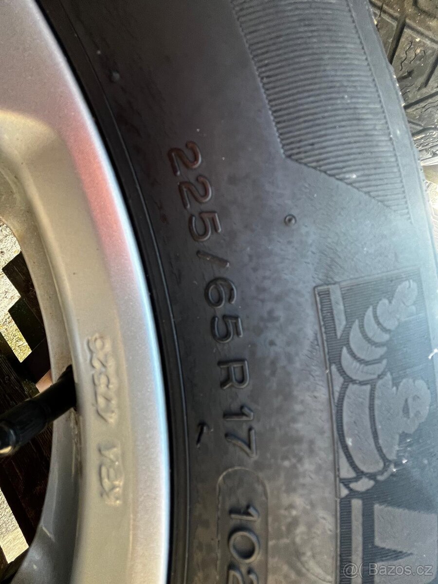 Prodám zimní pneu - 4