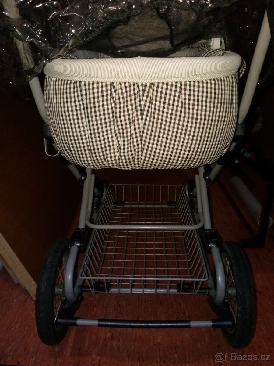 Kočárek Peg Pérego - 4