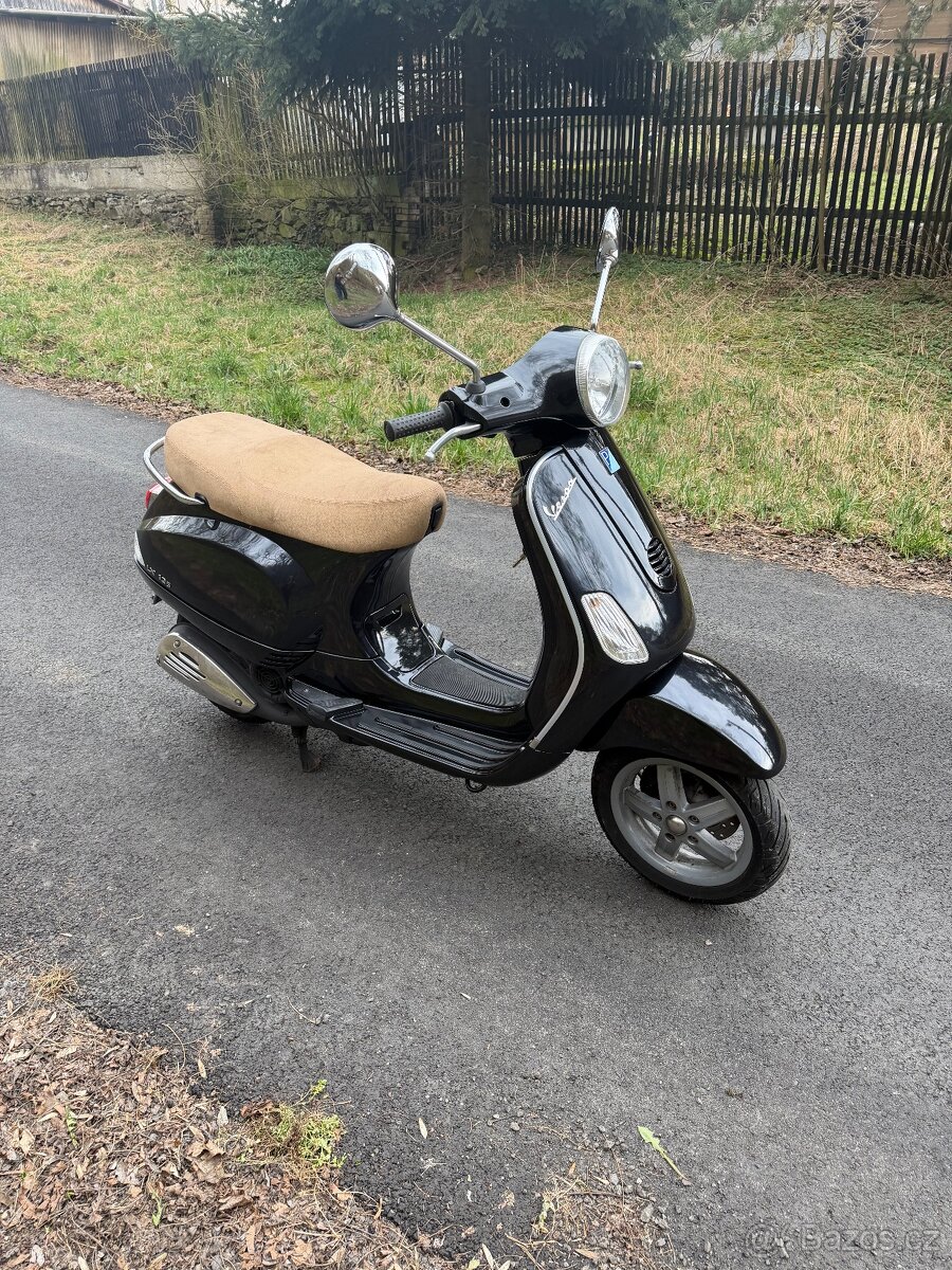 Vespa lx 125 - 4